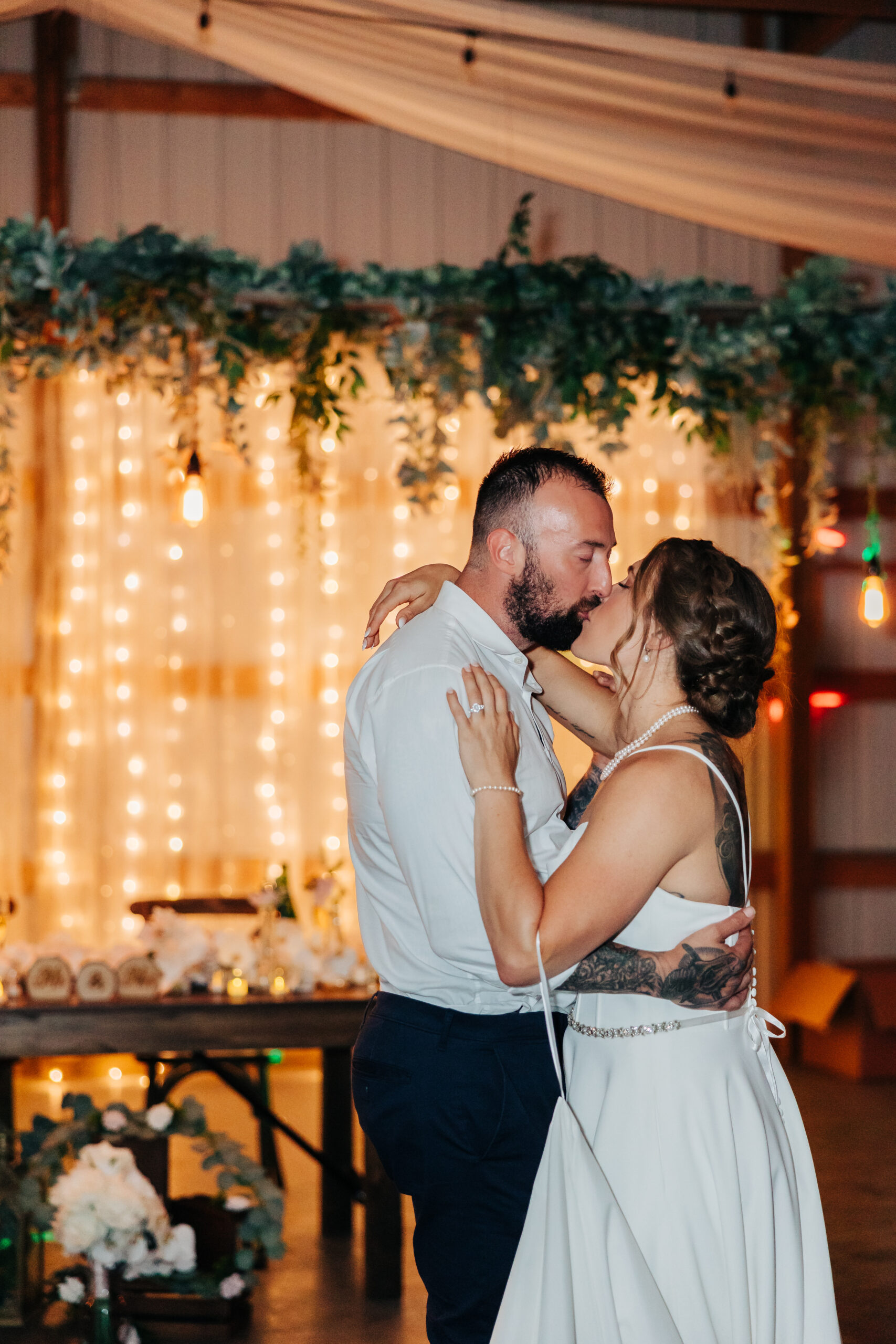 Boulder Wedding Photographer captures first dance between newly married husband and wife